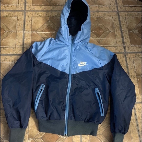 vintage 80's nike windbreaker